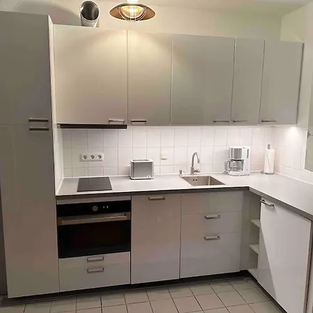 Fliegerlounge-ferienwohnung Nah Am Stadtpark Apartmán Erfurt