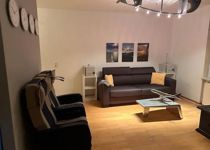 Fliegerlounge-ferienwohnung Nah Am Stadtpark Erfurt